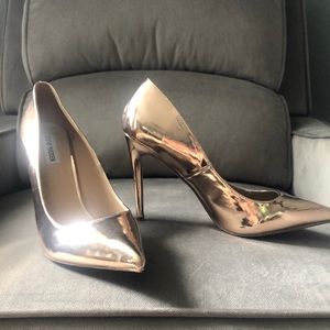 Steve Madden pumps